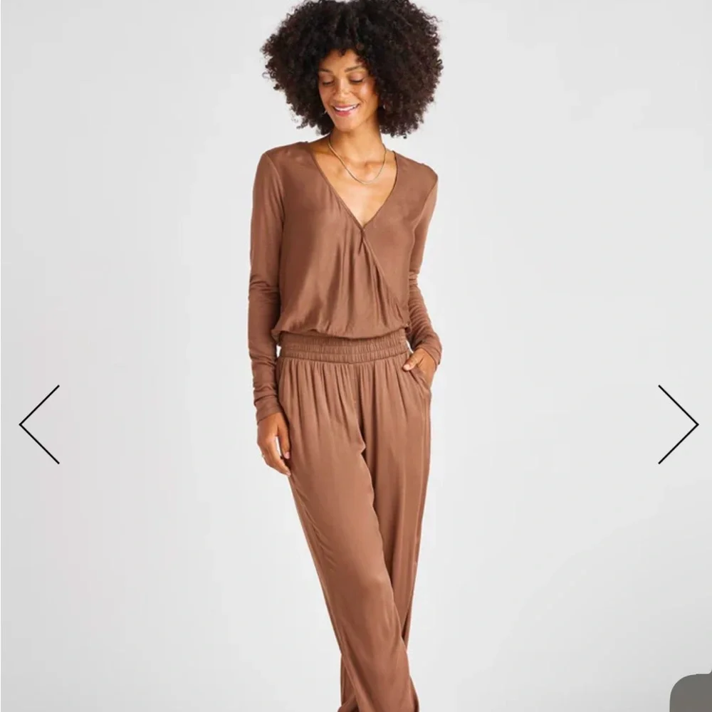 NWT Splendid Joggers - Picture 1 of 3